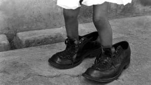 Read more about the article 5 Cara Mengecilkan Sepatu Biar Pas di Kaki, Praktis dan Mudah!